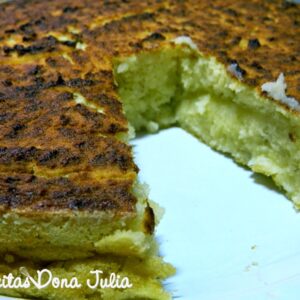 BOLO DE AIPIM OU MANDIOCA