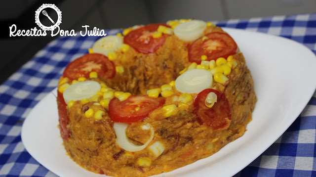 "Cuscuz com carne seca" "Cuscuz com carne seca"