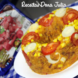 CUSCUZ COM CARNE SECA