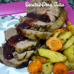 LAGARTO ASSADO COM LEGUMES E VINHO