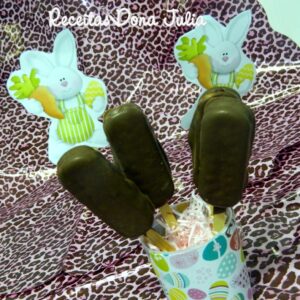 PIRULITO DE BISCOITO