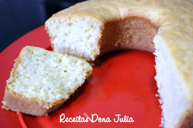 Bolo de Milho Simples Bolo de Milho Simples