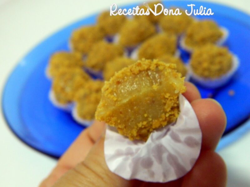 "Brigadeiro de paçoca" "Brigadeiro de paçoca"