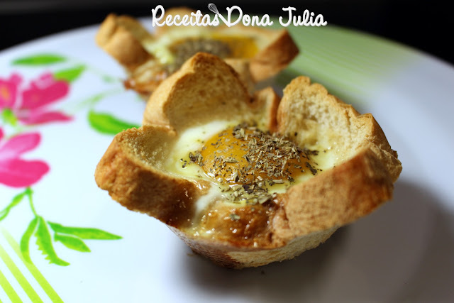 "Cestinha de pão com ovo" "Cestinha de pão com ovo"