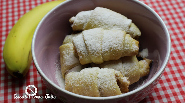 "Croissant de Banana" "Croissant de Banana"