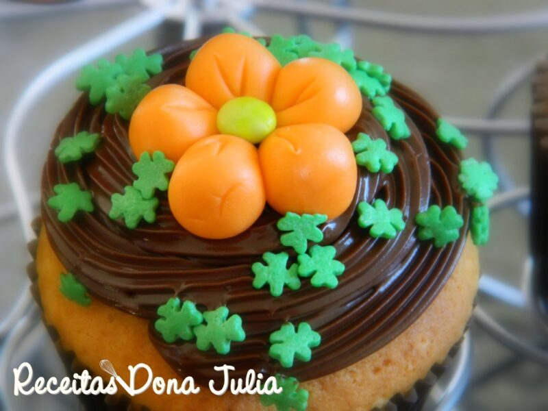 "Cupcake de Laranja" "Cupcake de Laranja"