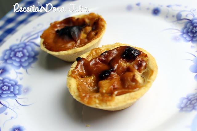 Empadinha de banana com doce de leite zero açúcar Empadinha de banana com doce de leite zero açúcar