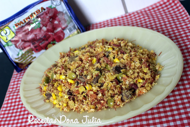 "Farofa de carne seca" "Farofa de carne seca"