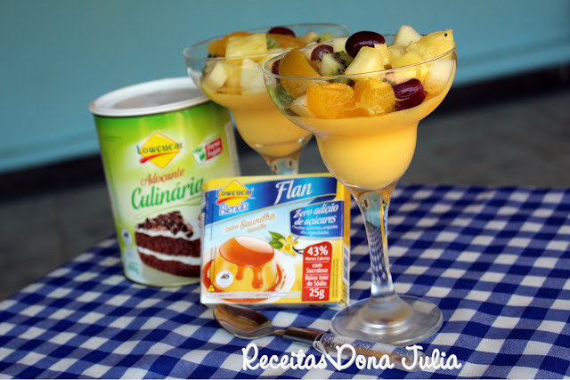 Flan de baunilha com salada de frutas zero açúcar Flan de baunilha com salada de frutas zero açúcar