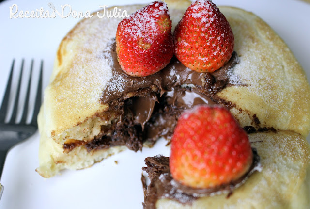 Panquecas americanas recheadas Panquecas americanas recheadas